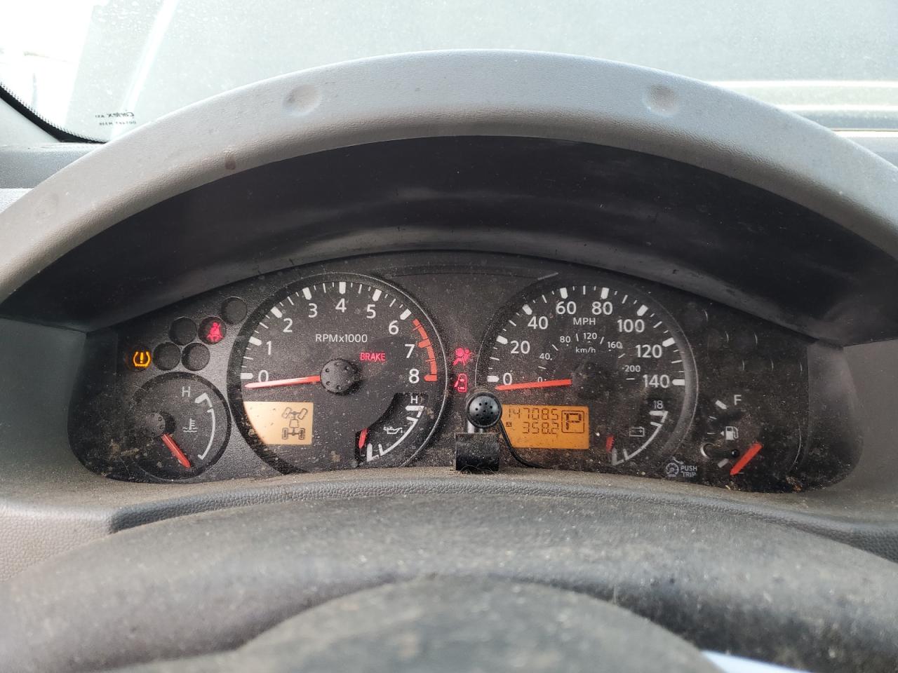 2011 Nissan XTerra - Image 9