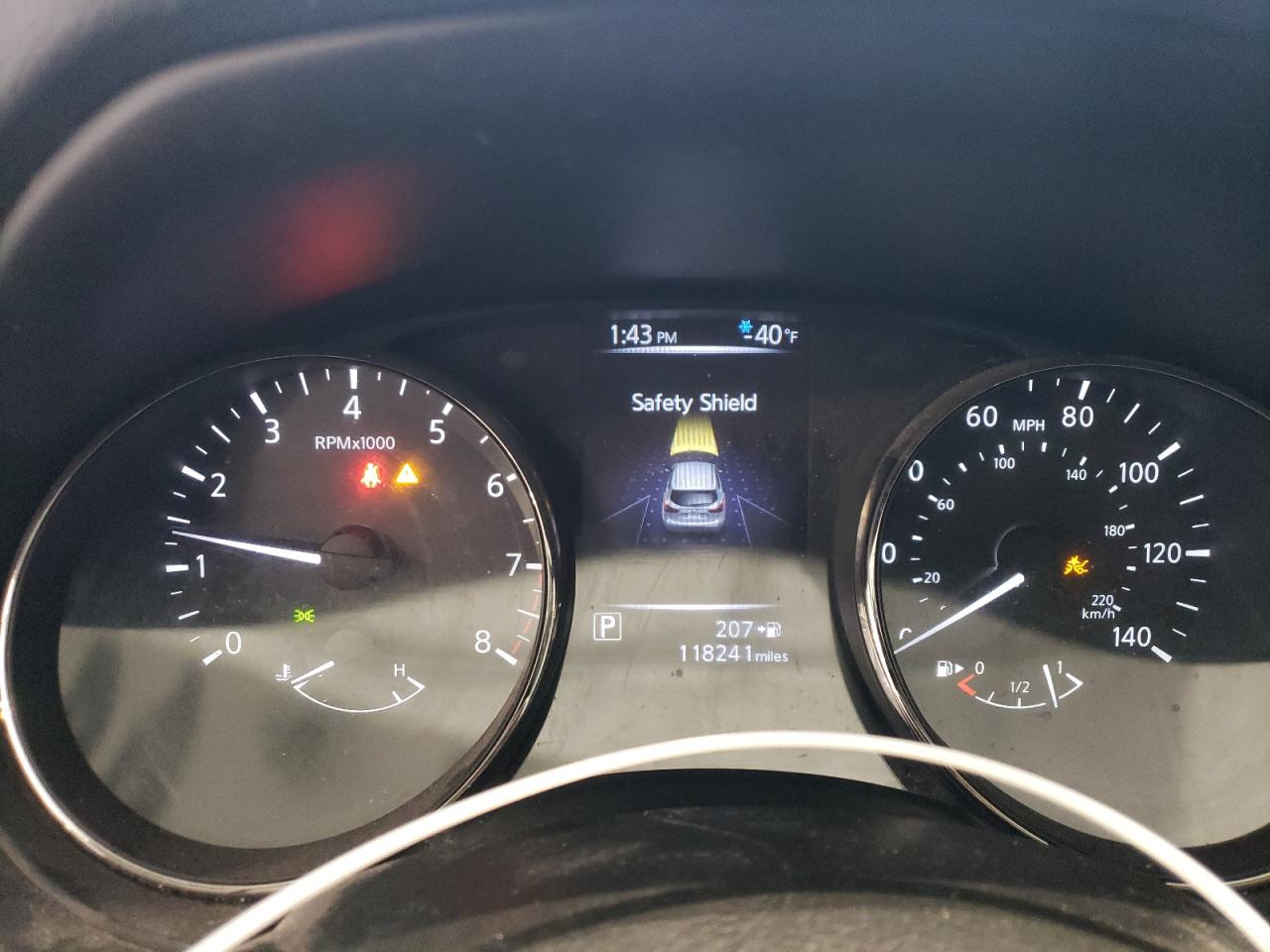 2018 Nissan Rogue - Image 9