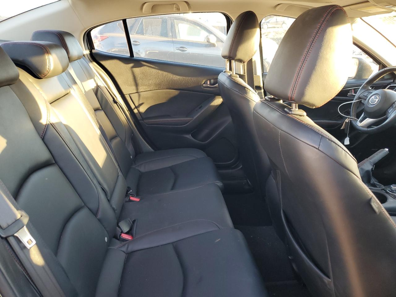 2014 Mazda 3 - Image 10