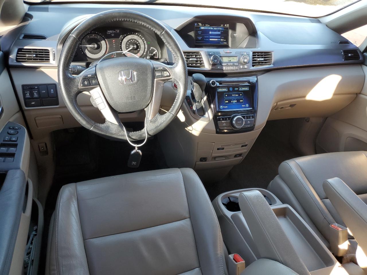 2015 Honda Odyssey - Image 8