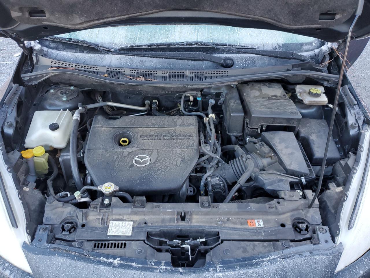 2012 Mazda 5 - Image 12