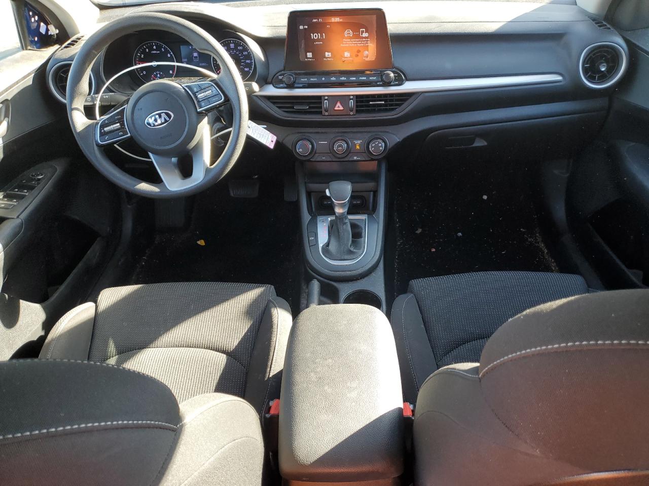 2020 Kia Forte - Image 8