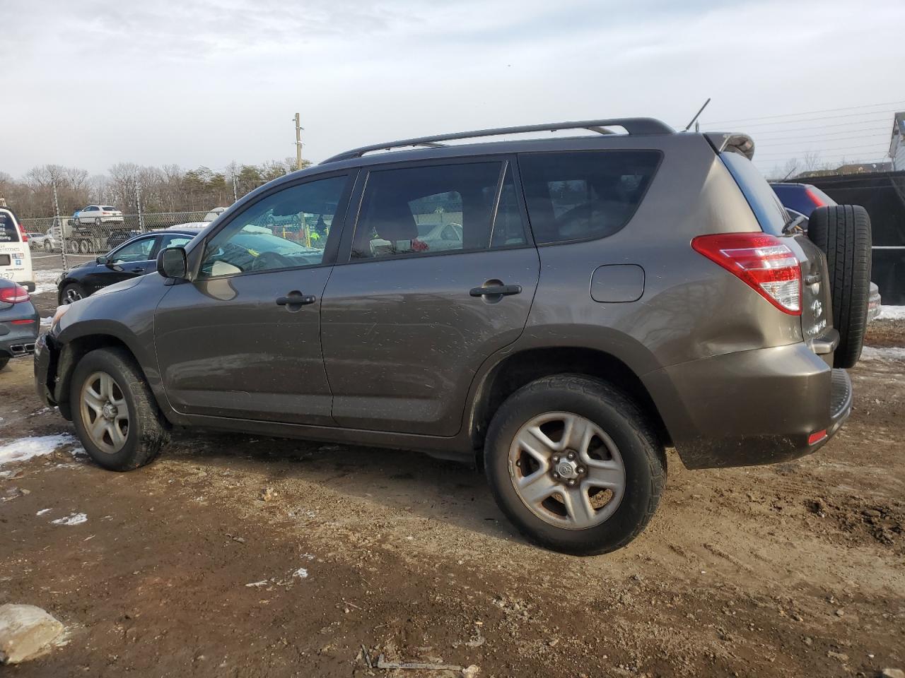 2010 Toyota RAV 4 - Image 2