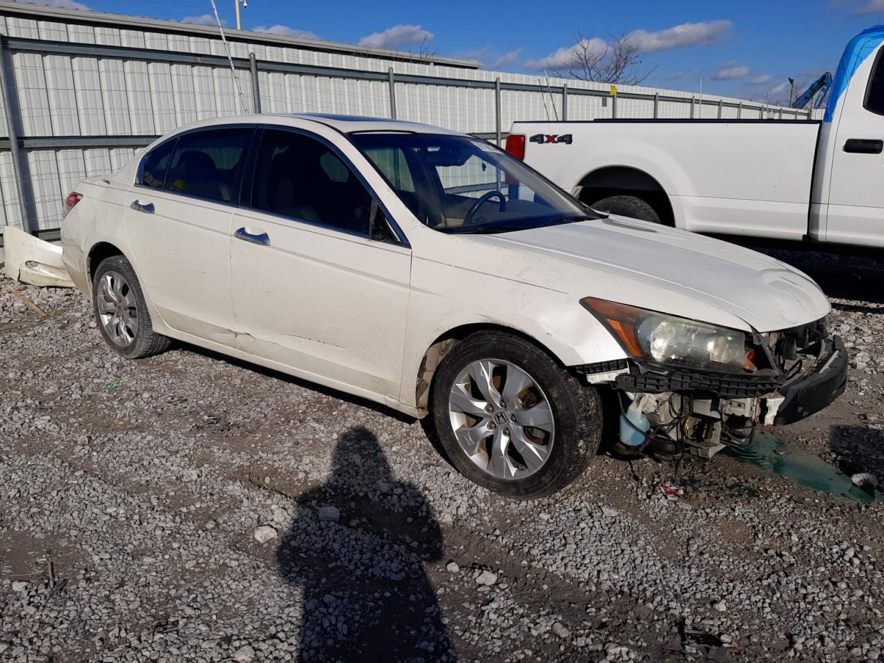 2009 Honda Accord - Image 4