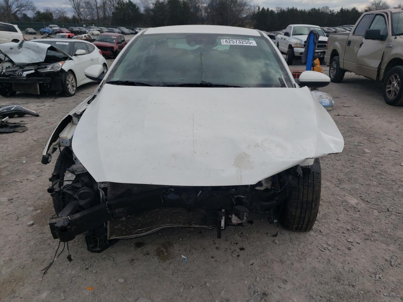 2021 Kia Forte - Image 5