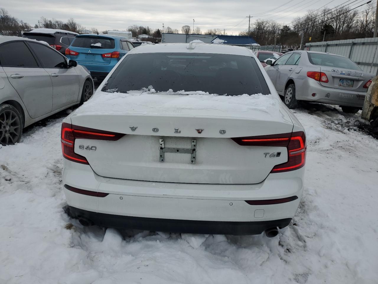 2019 Volvo S60 T6 Momentum VIN: 7JRA22TK3KG013053 Lot: 41491605