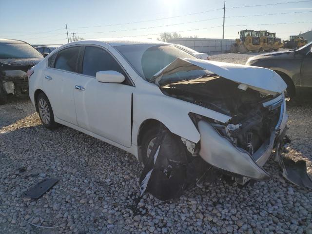 Sedans NISSAN ALTIMA 2015 Biały