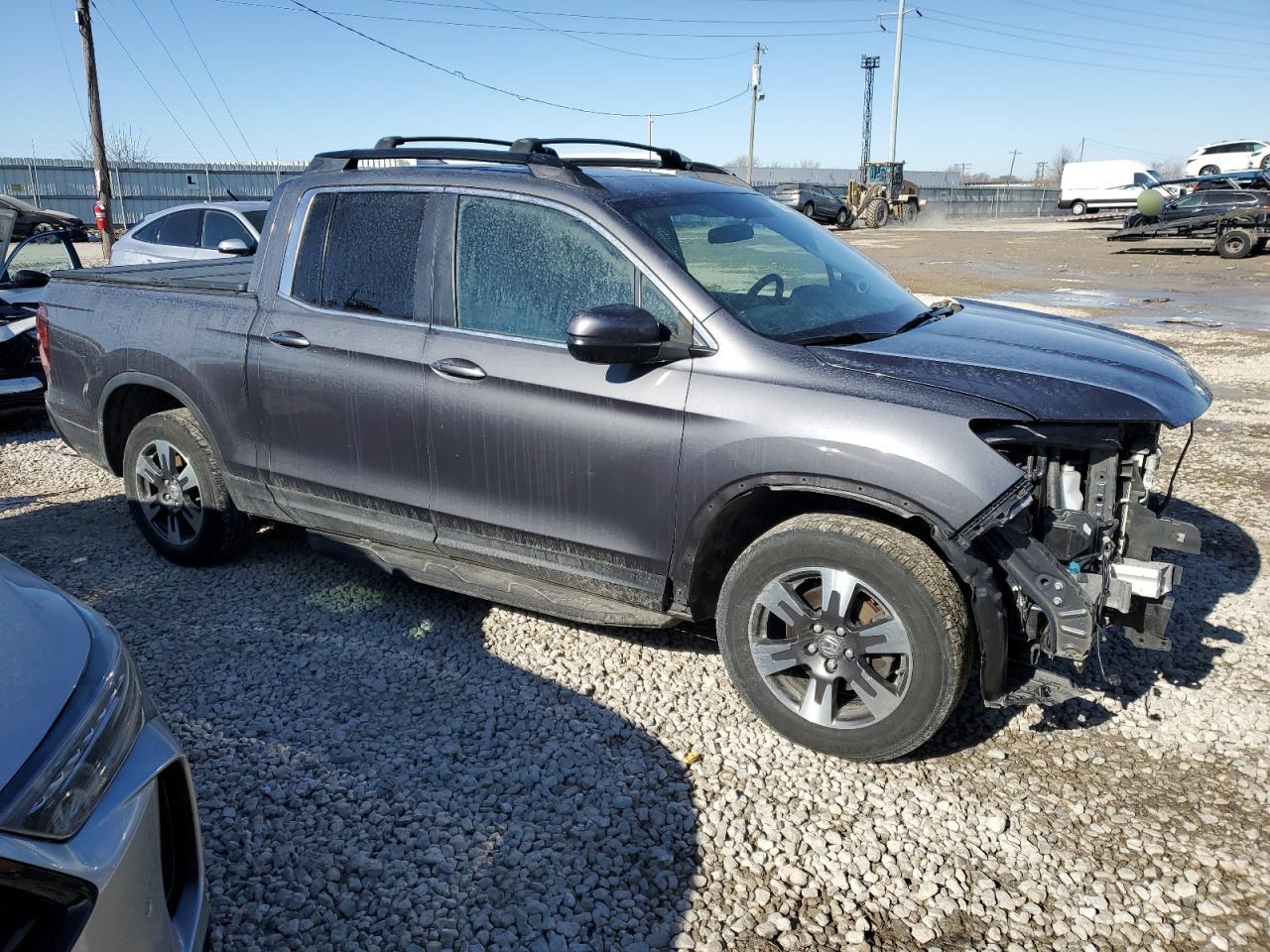 2019 Honda Ridgeline - Image 4