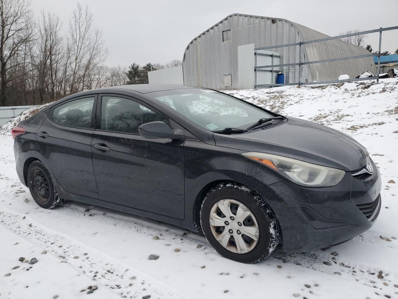 VIN 5NPDH4AE0GH673105 2016 HYUNDAI ELANTRA no.4