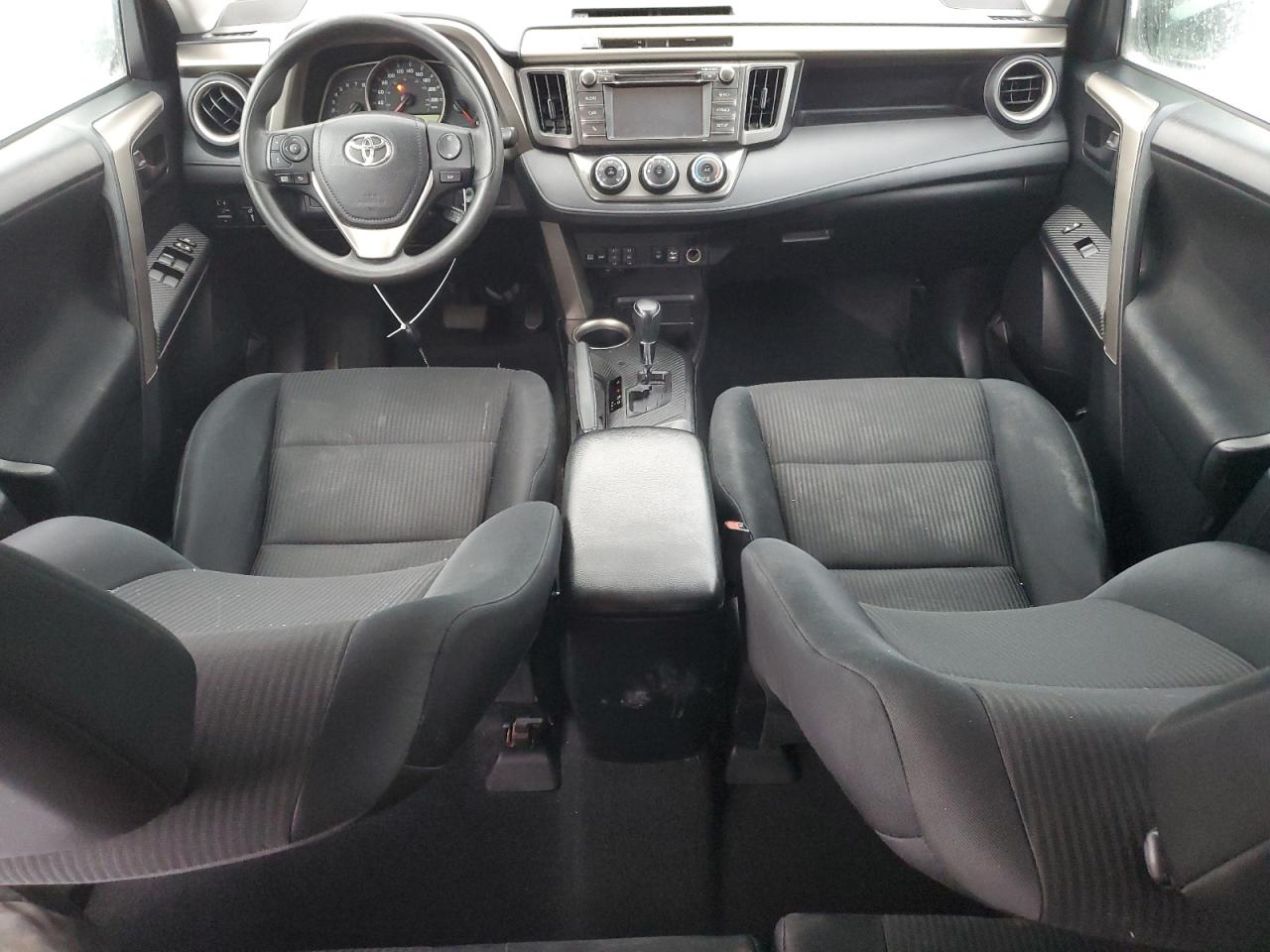 2015 Toyota RAV 4 - Image 8