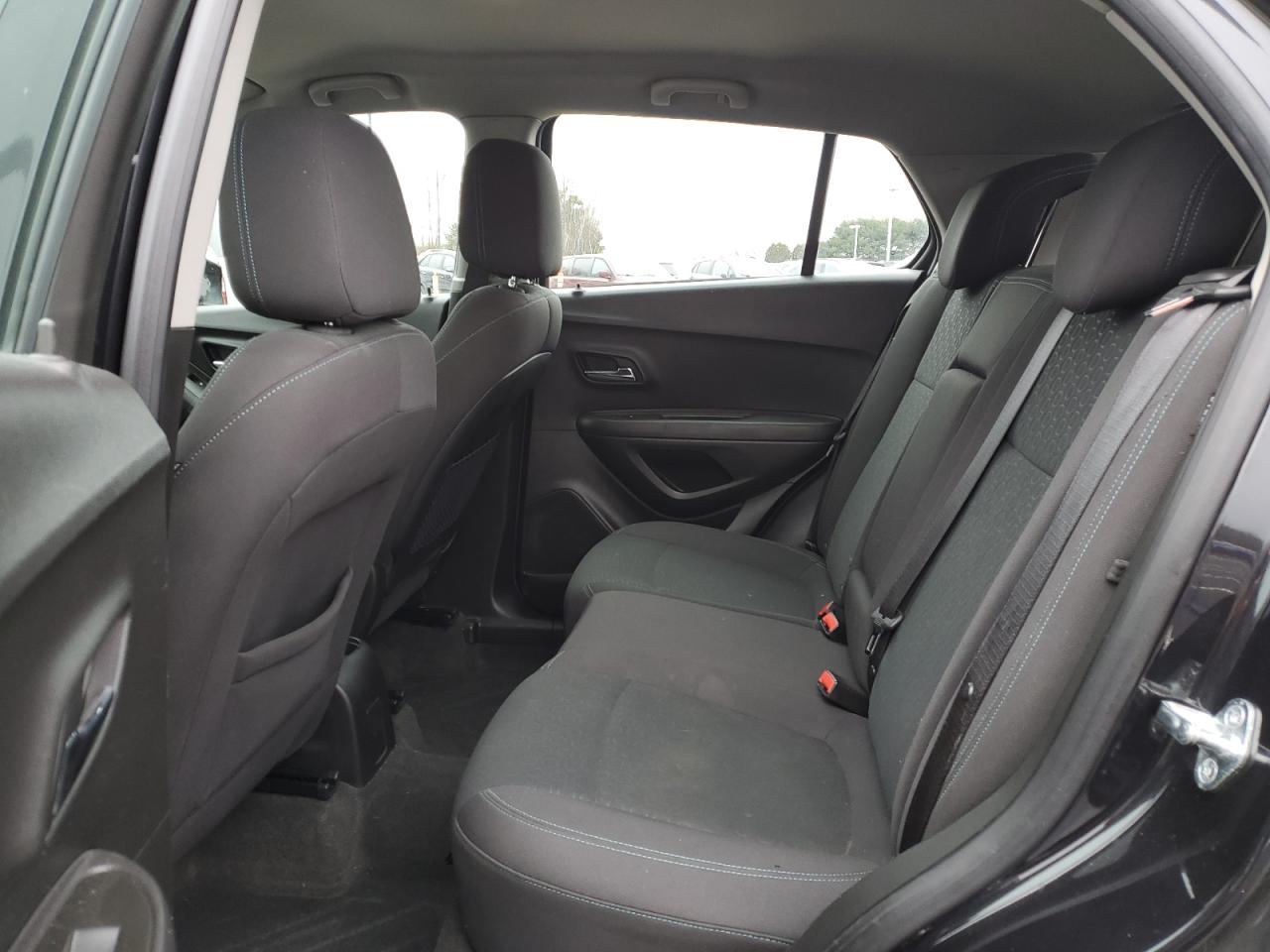 2016 Chevrolet Trax - Image 11