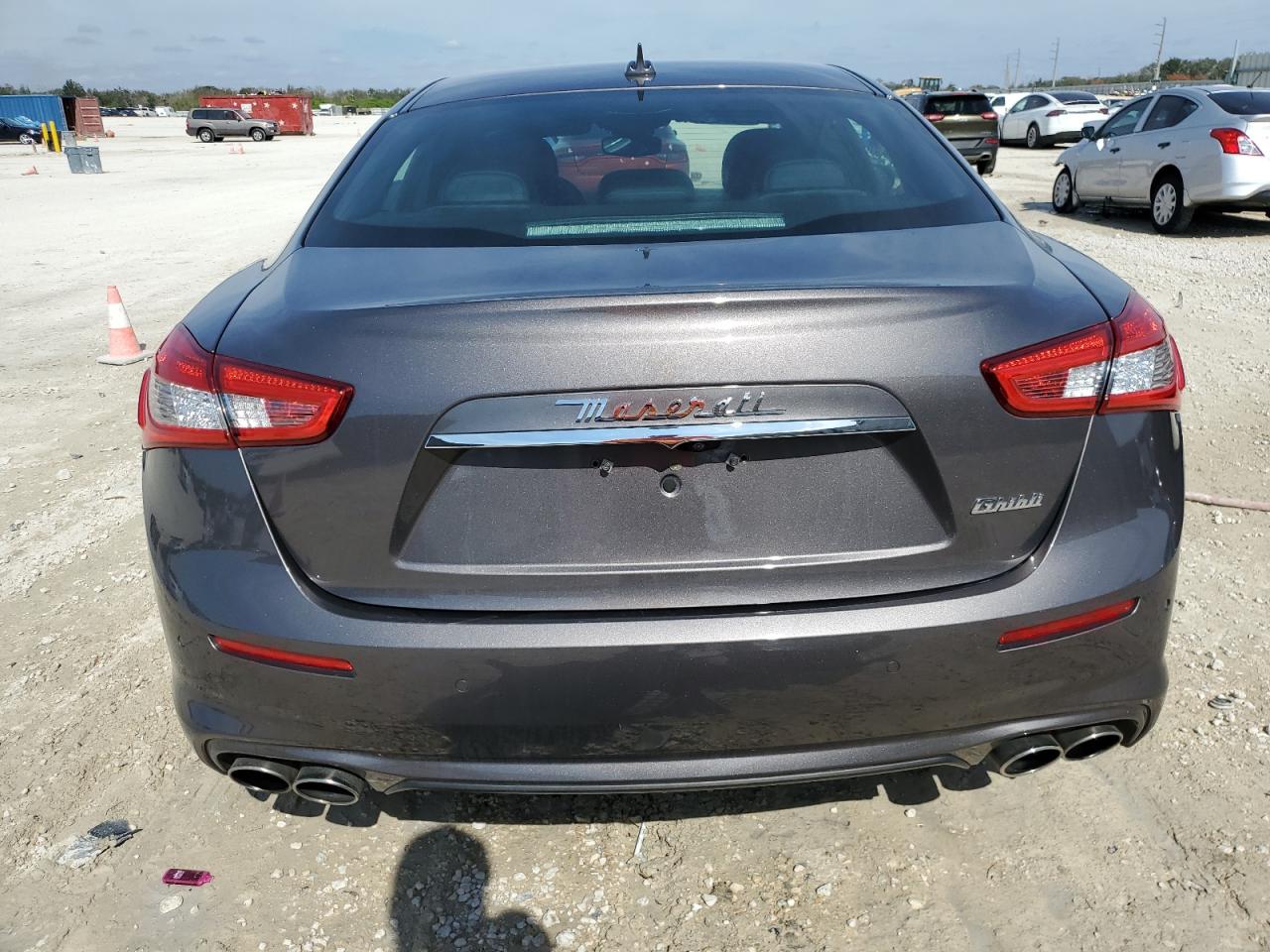 2018 Maserati Ghibli - Image 6