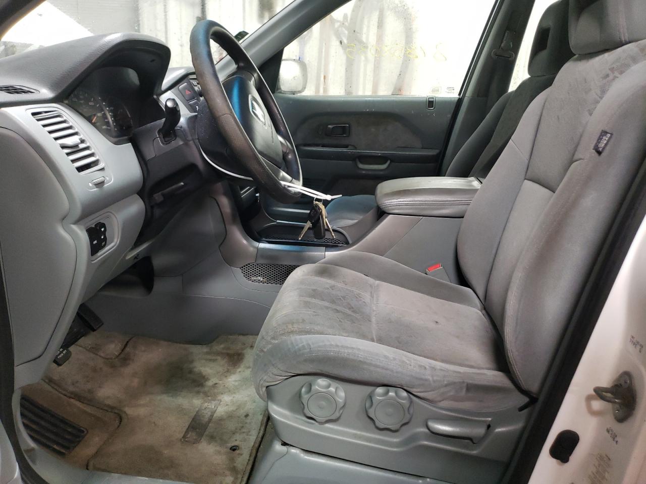 2004 Honda Pilot Lx VIN: 2HKYF18164H582067 Lot: 80372305