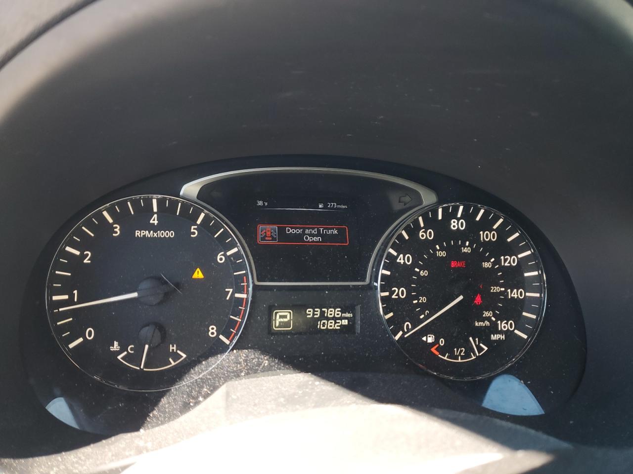 2015 Nissan Altima - Image 9
