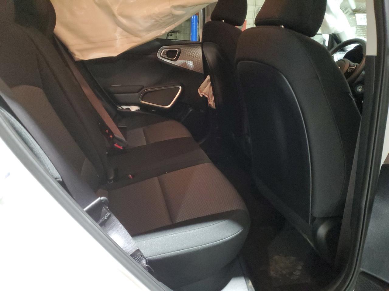 2023 Kia Soul - Image 12