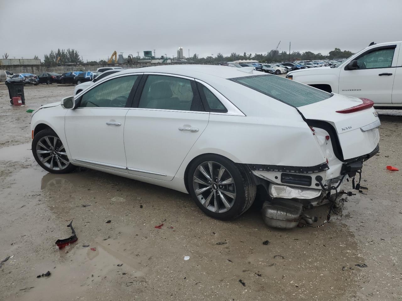 2016 Cadillac XTS - Image 2