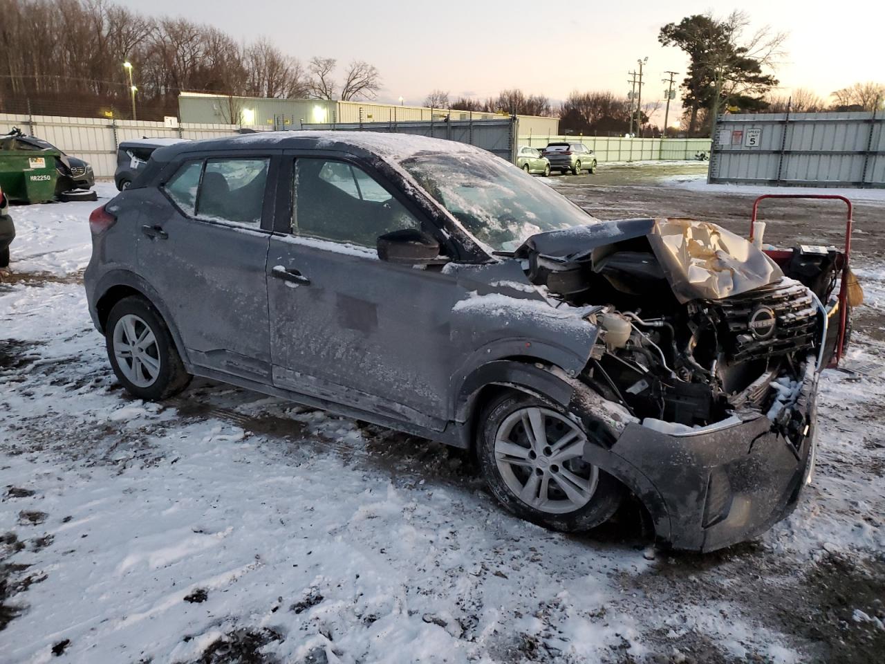 2024 Nissan Kicks - Image 4