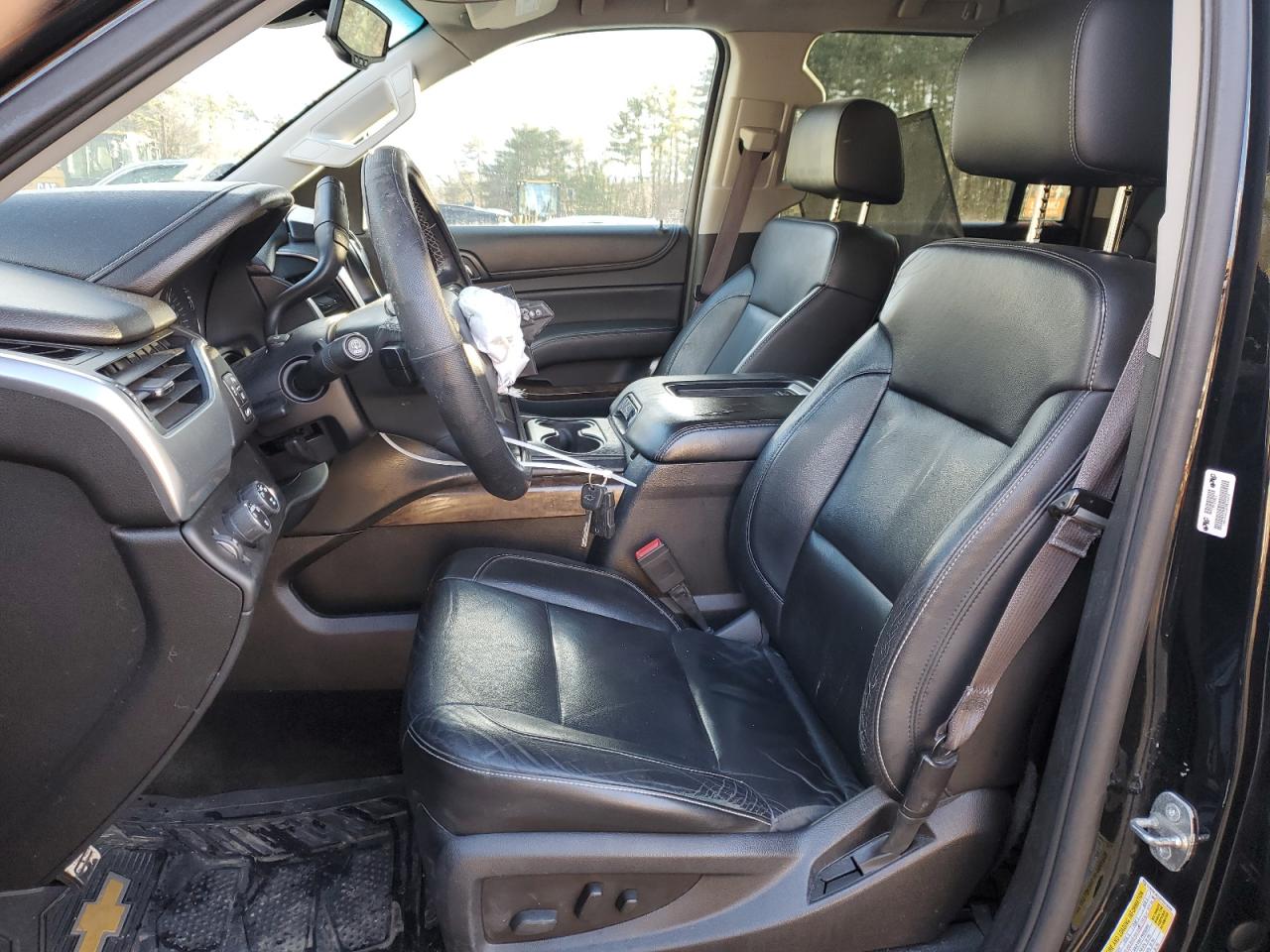 2015 Chevrolet Suburban - Image 7