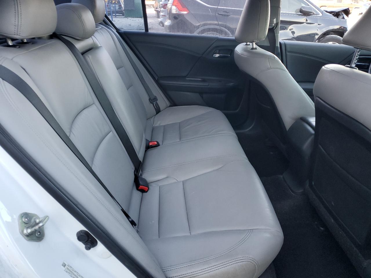 2014 Honda Accord - Image 10