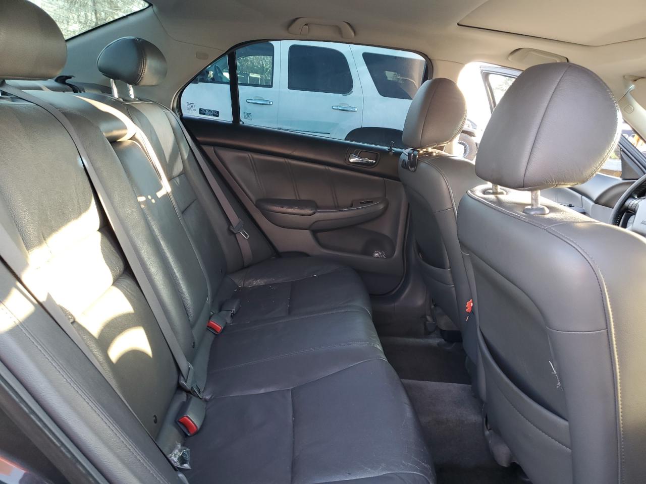 2006 Honda Accord - Image 10
