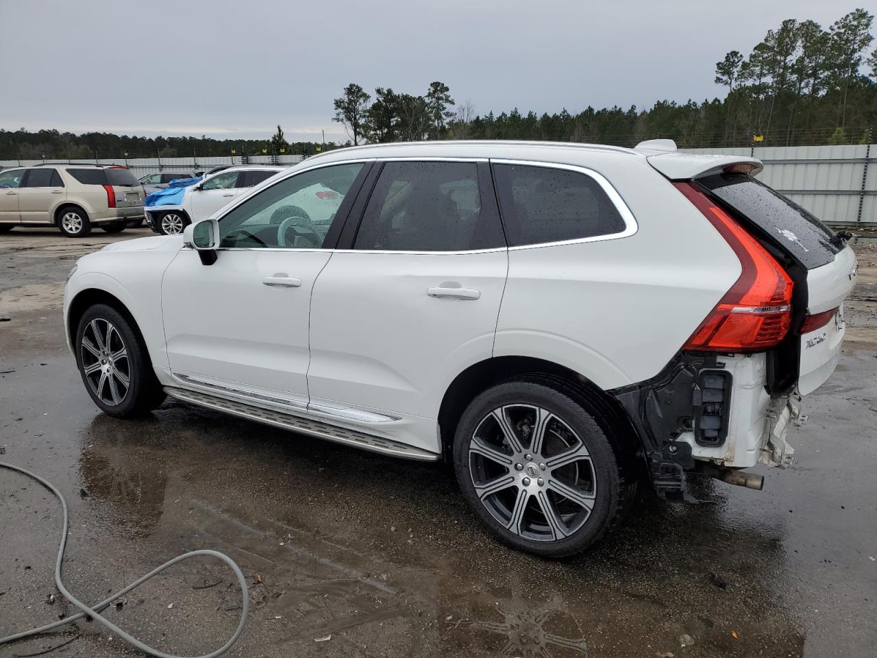 2021 Volvo XC60 - Image 2