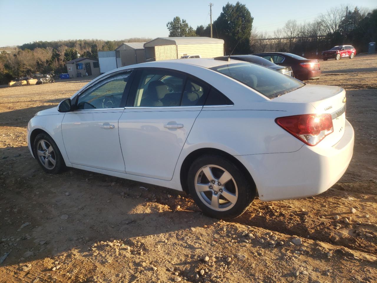 VIN 1G1PE5SB9G7102399 2016 CHEVROLET CRUZE no.2