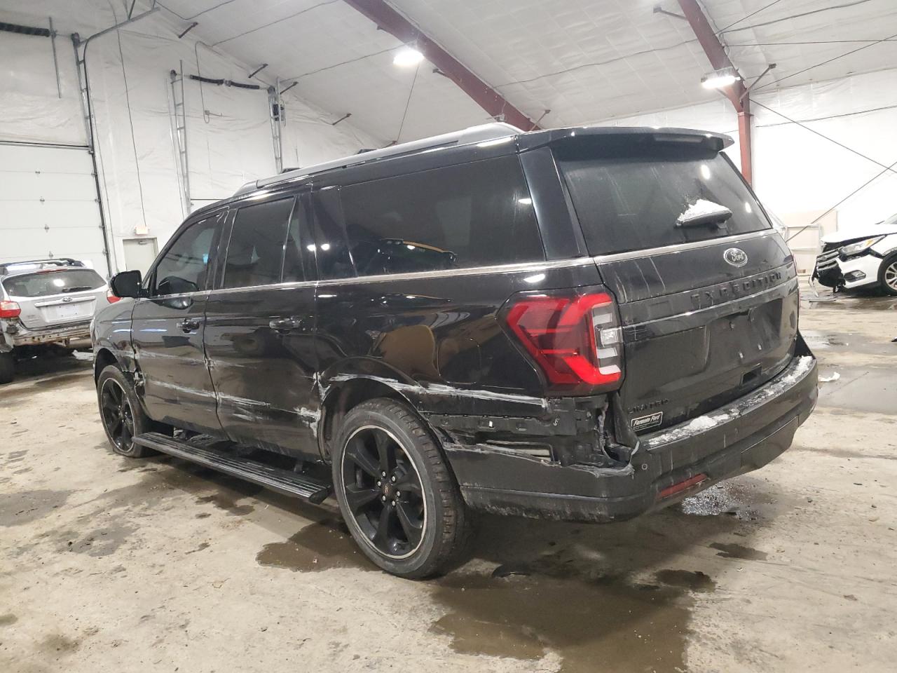 2022 Ford Expedition - Image 2