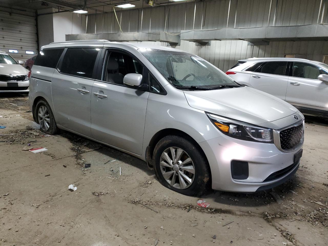 2016 Kia Sedona - Image 4
