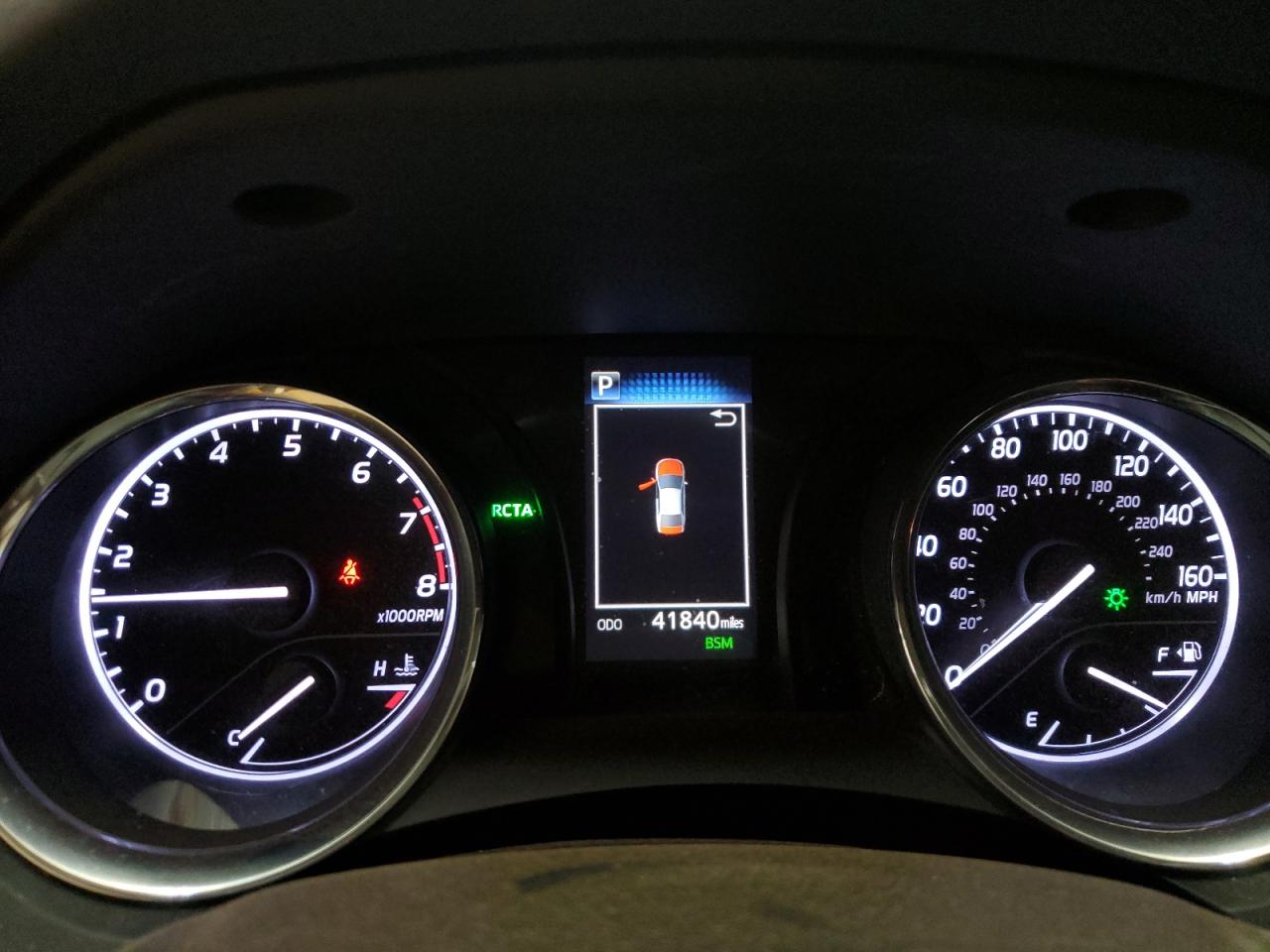 2019 Toyota Camry - Image 9