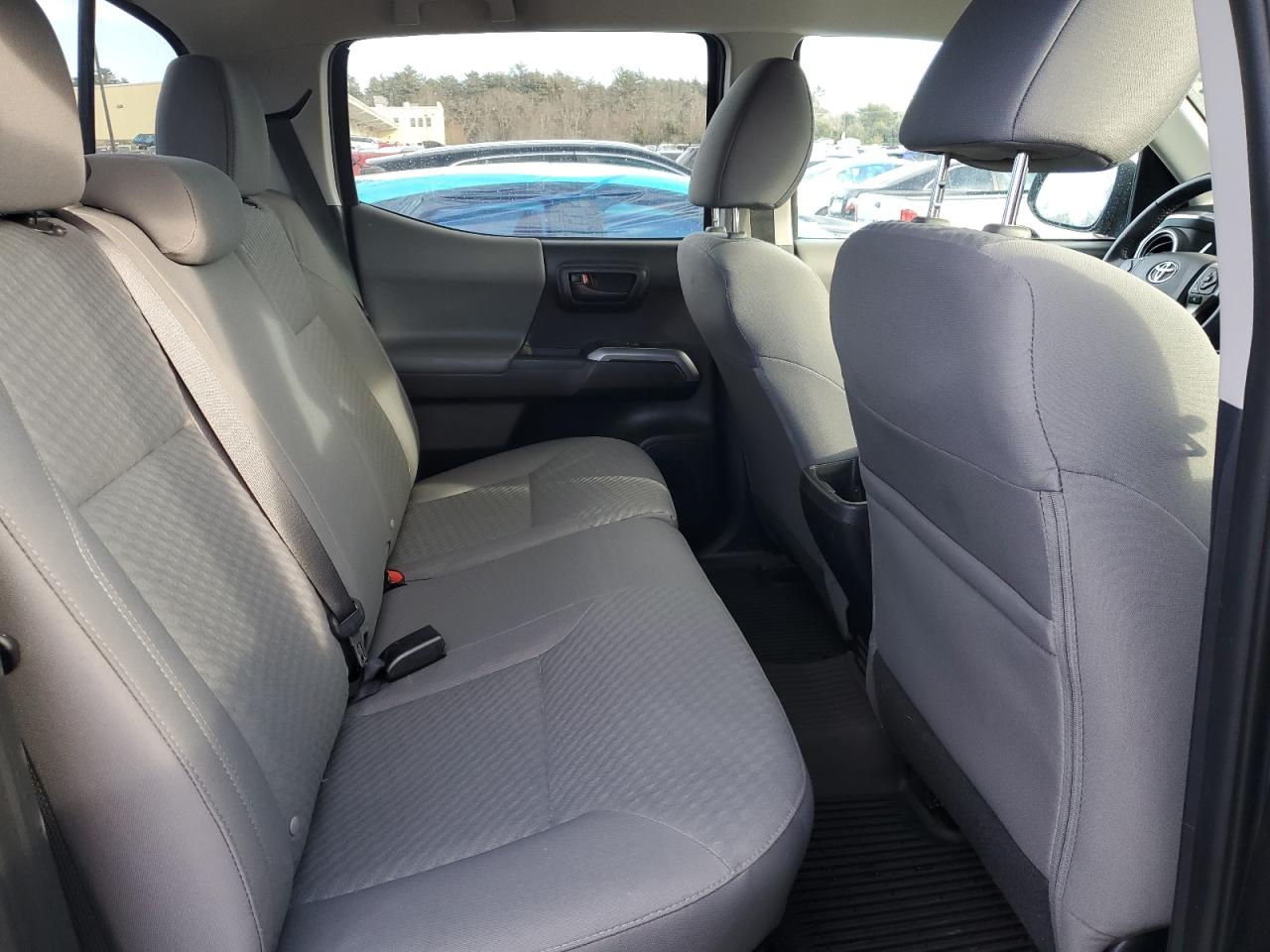 2021 Toyota Tacoma - Image 10