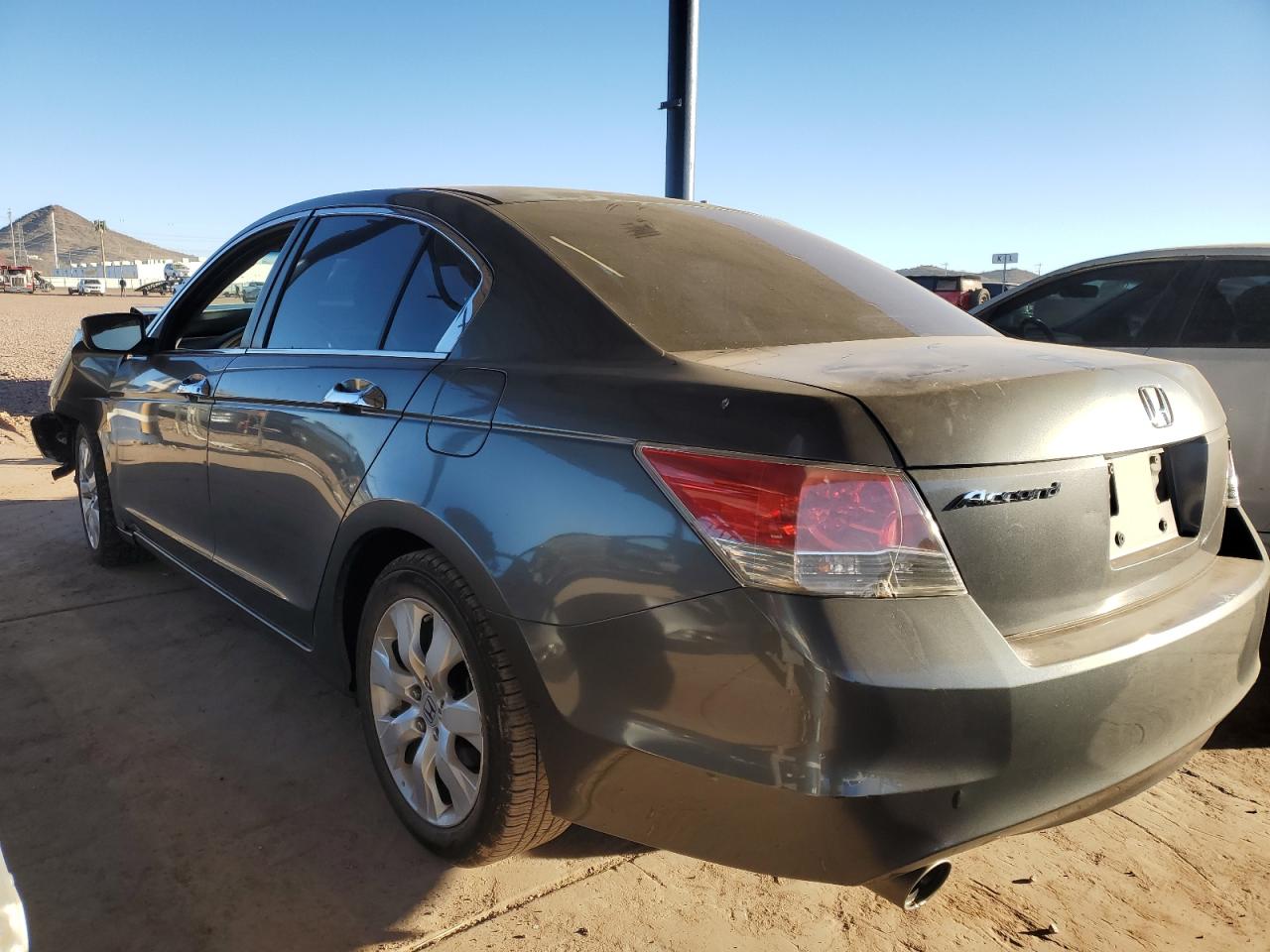 2010 Honda Accord - Image 2