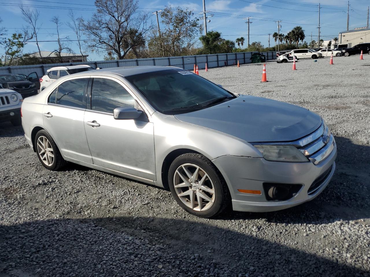 2010 Ford Fusion - Image 4