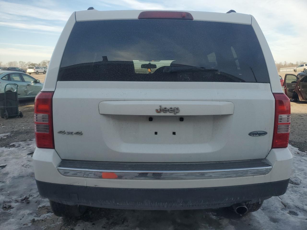 2016 Jeep Liberty (Patriot) - Image 6