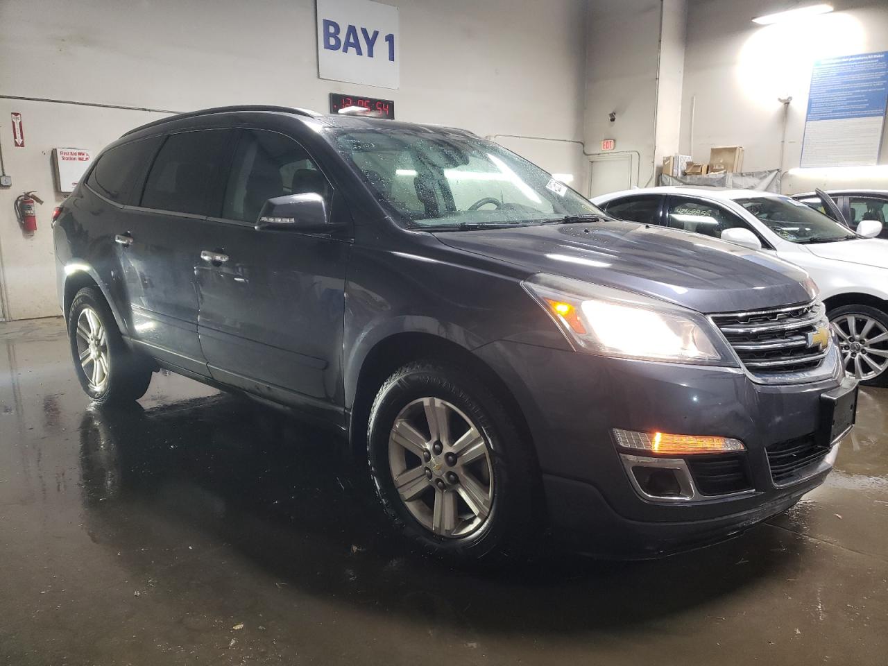 2014 Chevrolet Traverse - Image 4