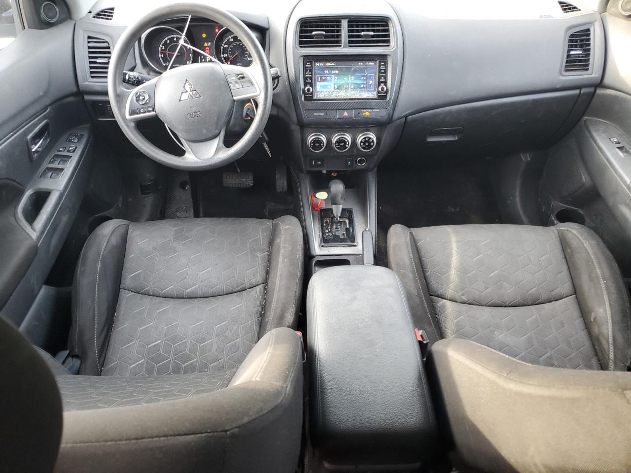 2021 Mitsubishi Outlander - Image 8