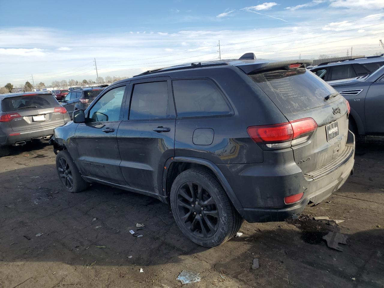 2018 Jeep Grand Cherokee - Image 2