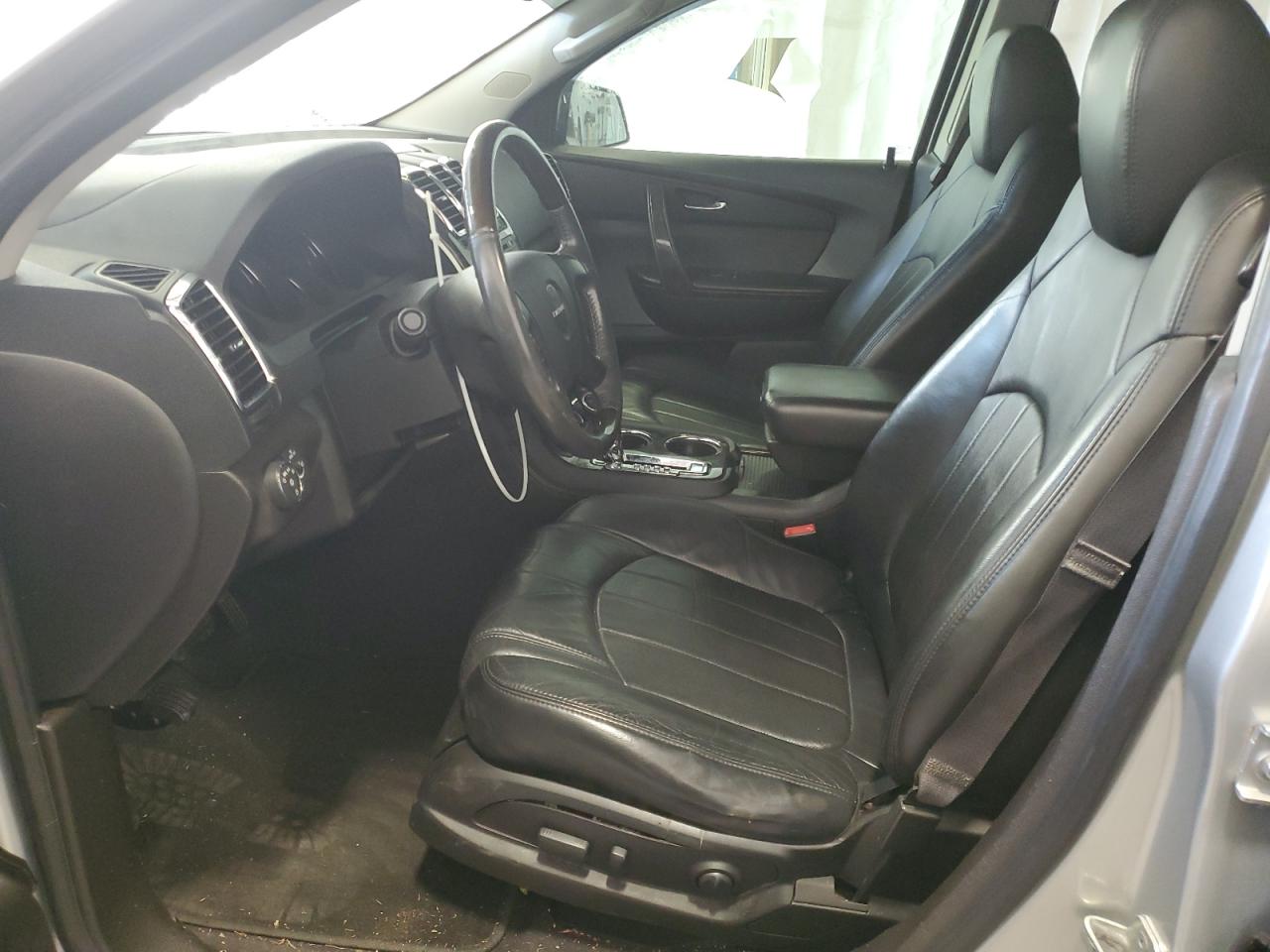 2012 GMC Acadia - Image 7