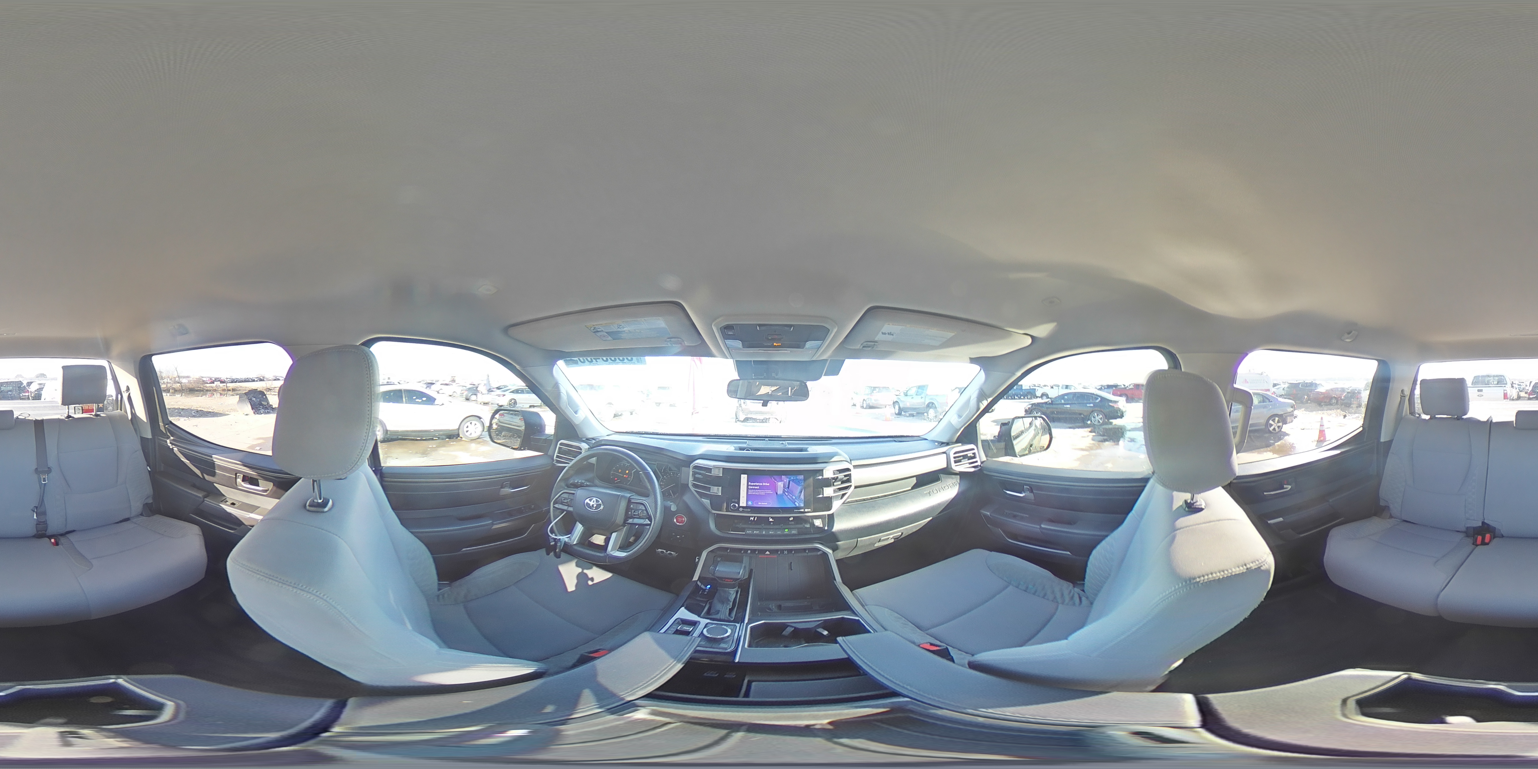 2022 Toyota Tundra - Image 15