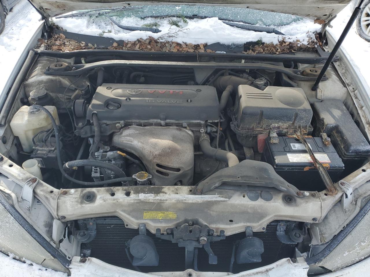 2004 Toyota Camry - Image 11