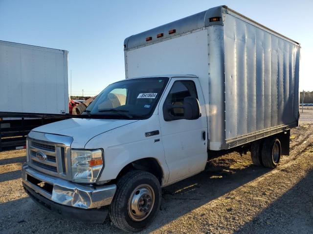 2012 Ford Econoline E350 Super Duty Cutaway Van