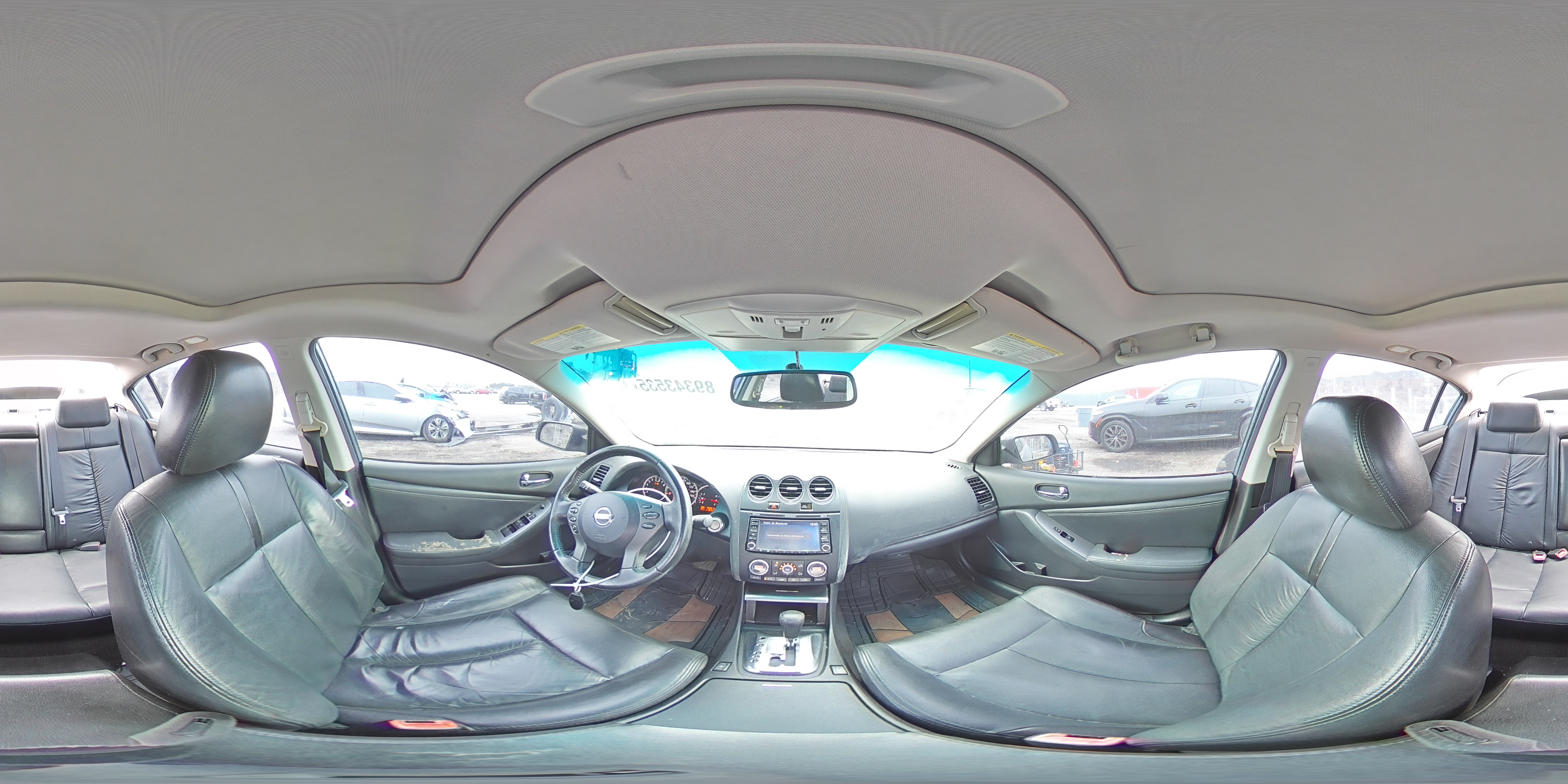 2010 Nissan Altima - Image 12