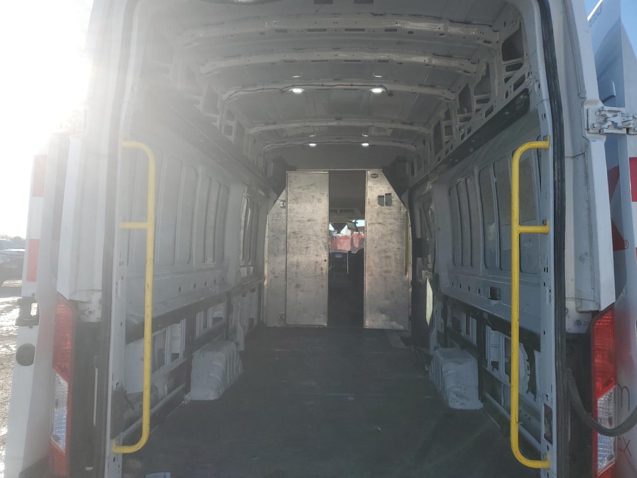 2020 Ford Transit T-250 VIN: 1FTBR3X89LKB38074 Lot: 88969555