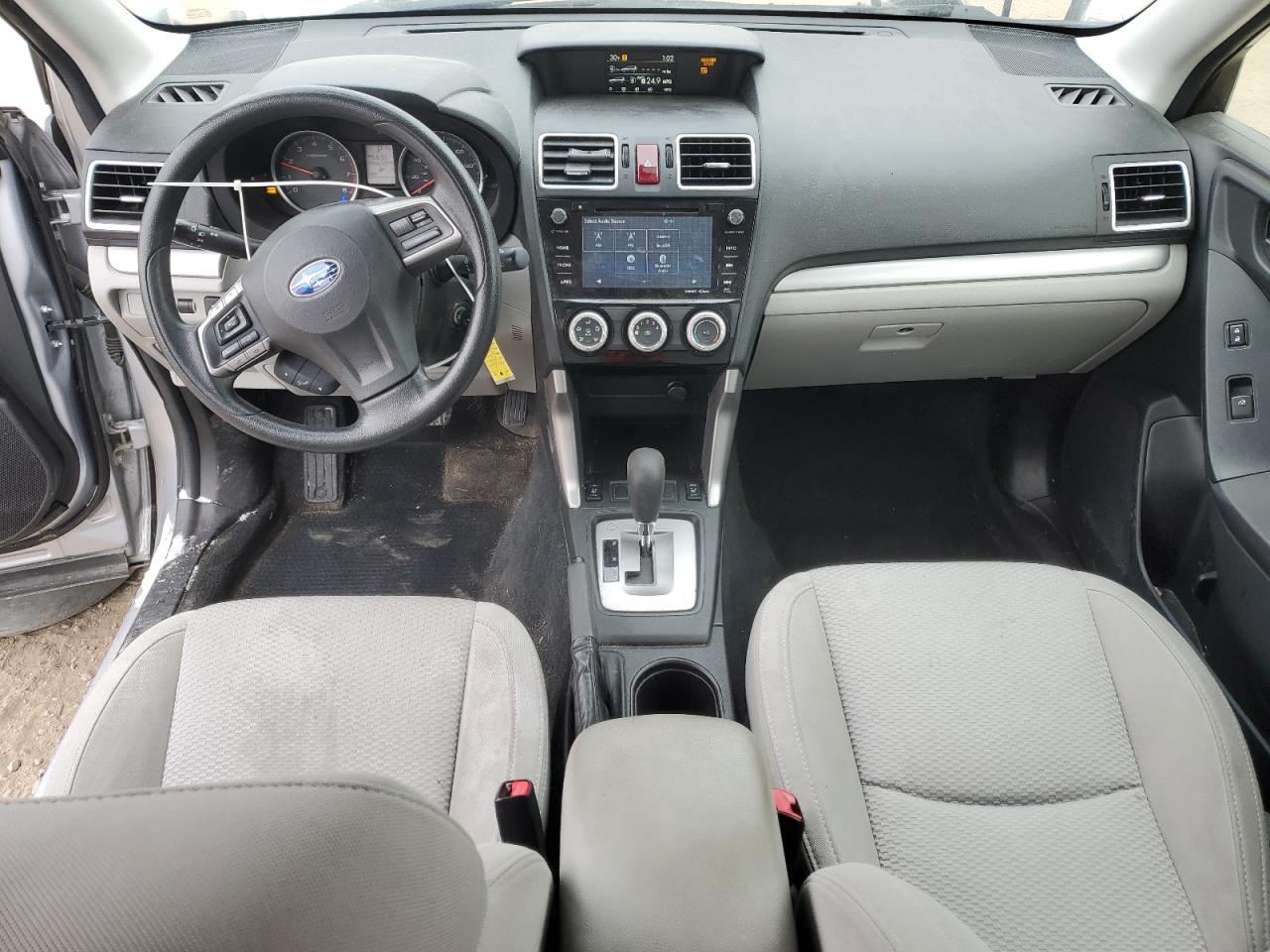 2016 Subaru Forester - Image 8
