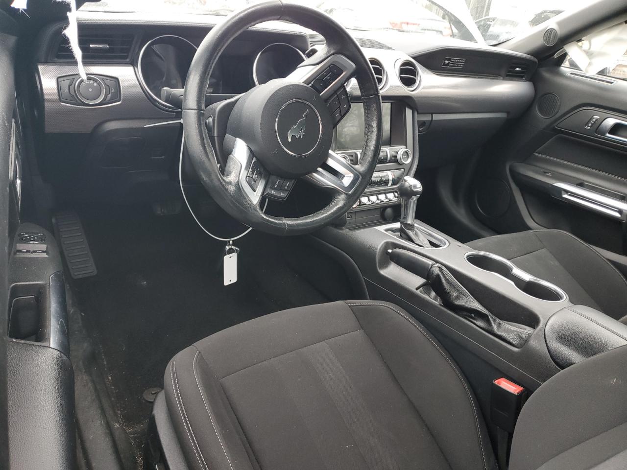2020 Ford Mustang - Image 8