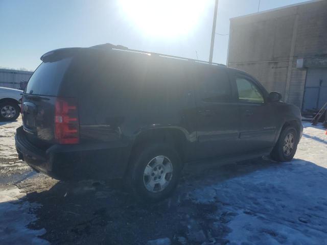  CHEVROLET SUBURBAN 2013 Чорний