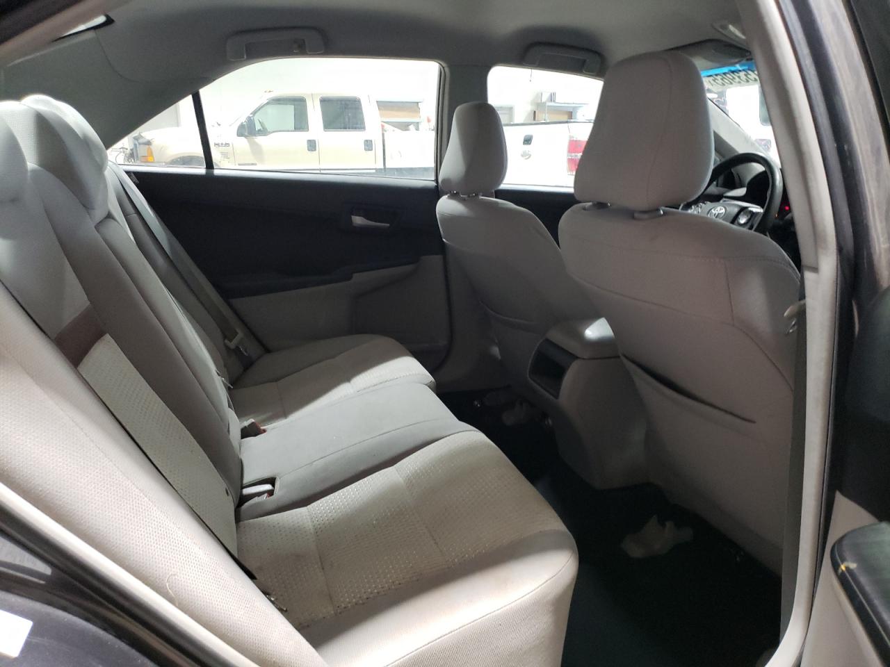2012 Toyota Camry - Image 10