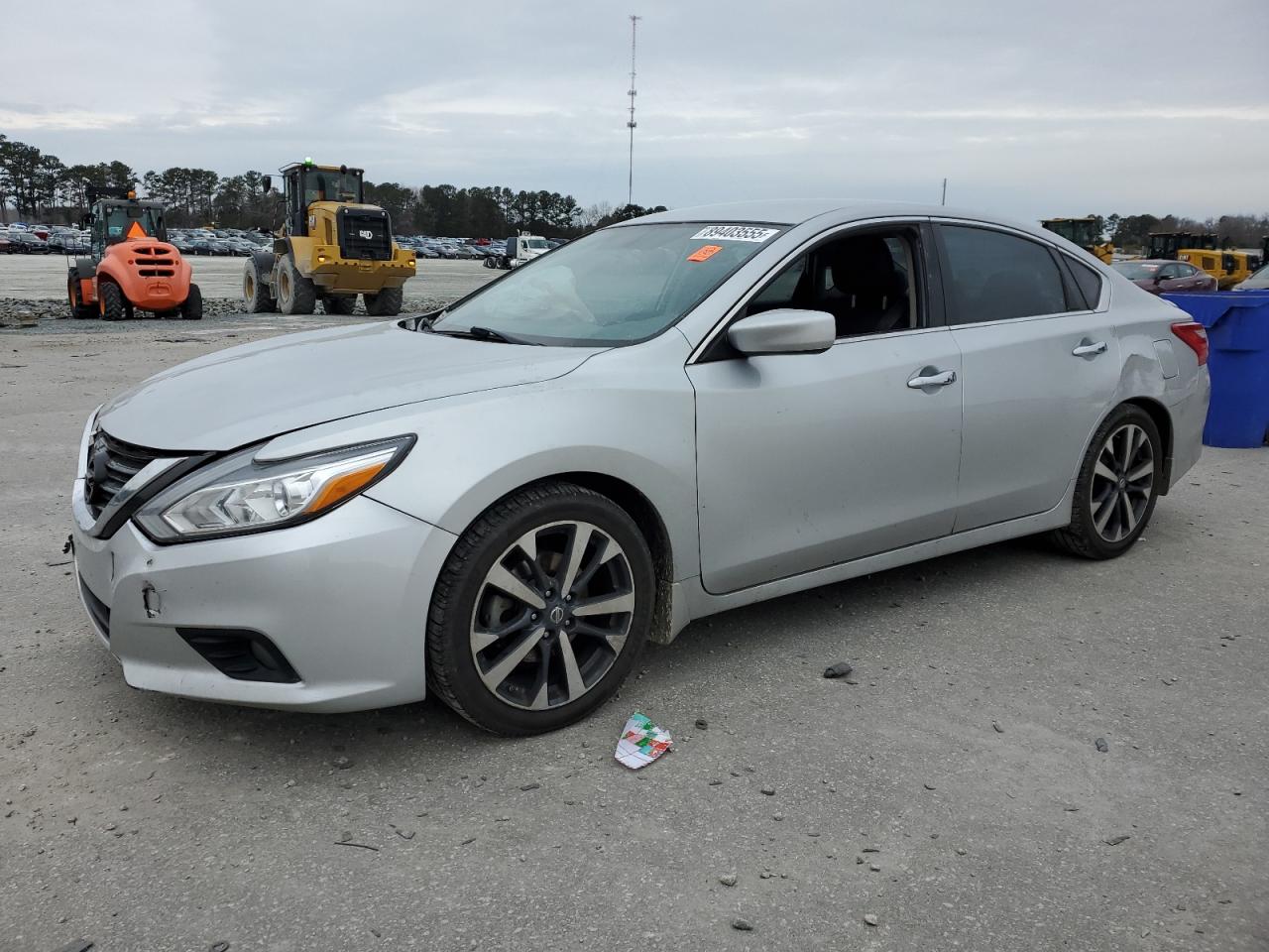 2016 Nissan Altima - Image 1
