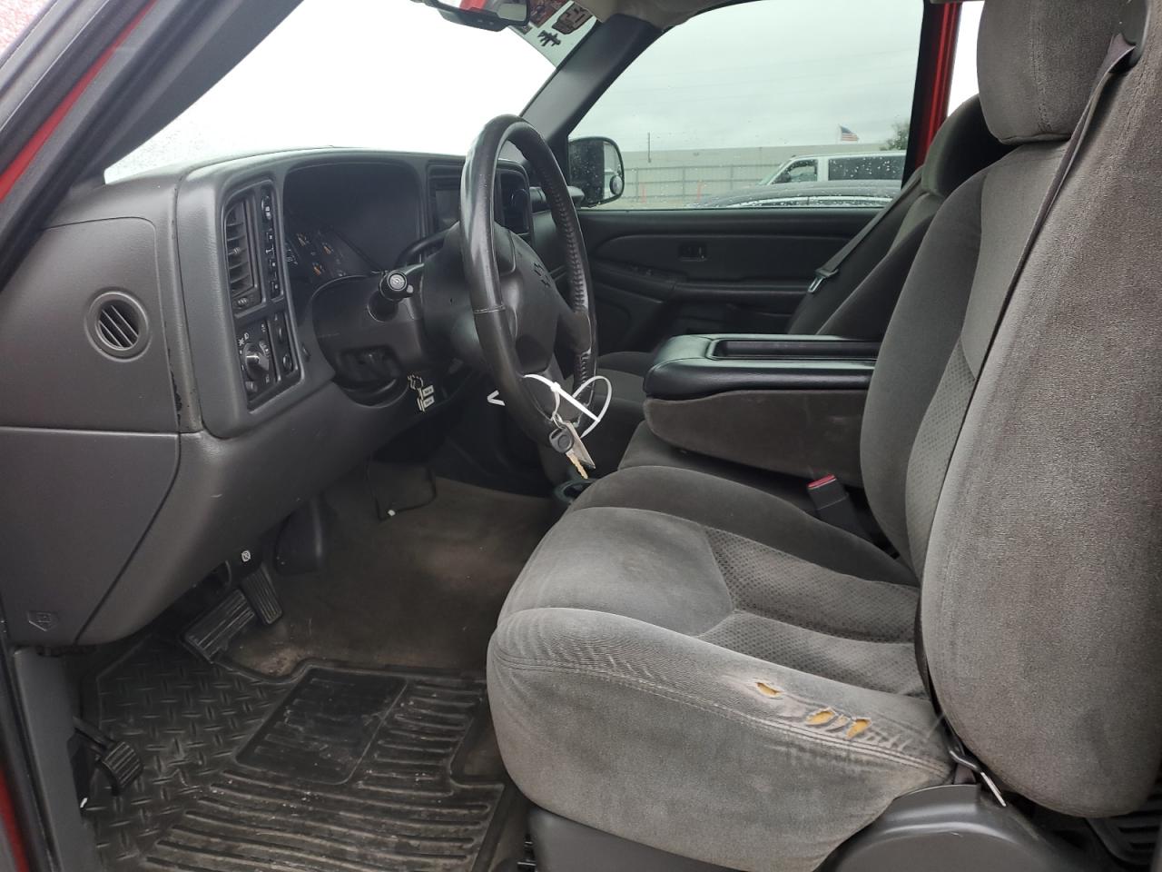 2005 Chevrolet Silverado - Image 7
