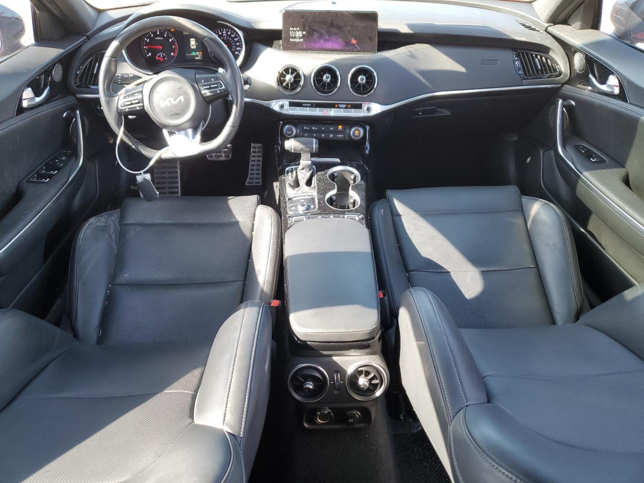 2023 Kia Stinger - Image 8