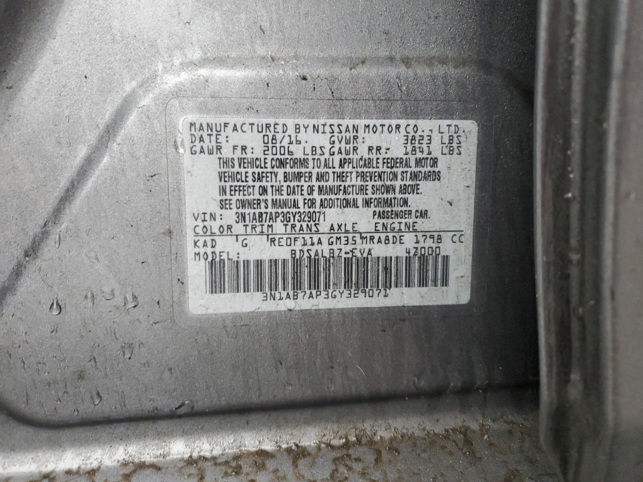 2016 Nissan Sentra - Image 14